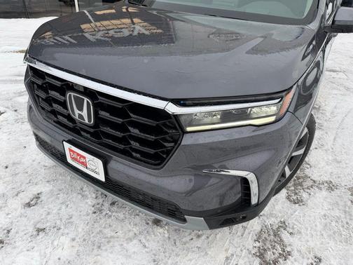 2025 Honda Pilot Elite