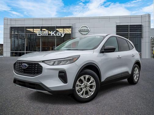 Silver Metallic 2025 Ford Escape Active