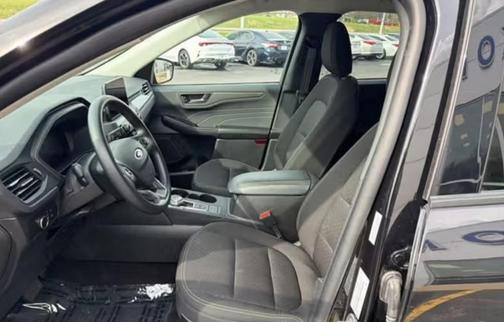 Silver Metallic 2025 Ford Escape Active