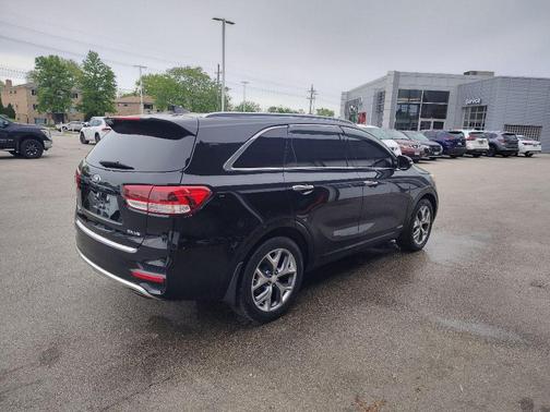 Ebony Black 2017 Kia Sorento SX