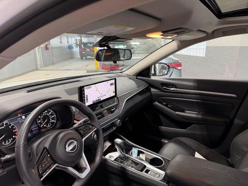 2024 Nissan Altima 2.5 SL