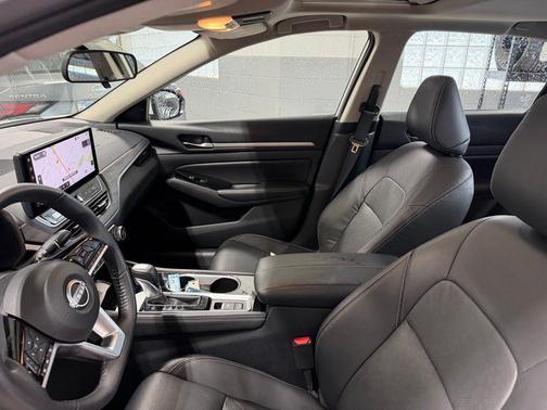 2024 Nissan Altima 2.5 SL