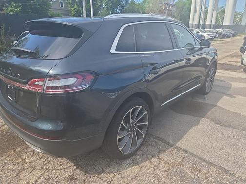 Flight Blue Metallic Clearcoat 2023 Lincoln Nautilus Reserve