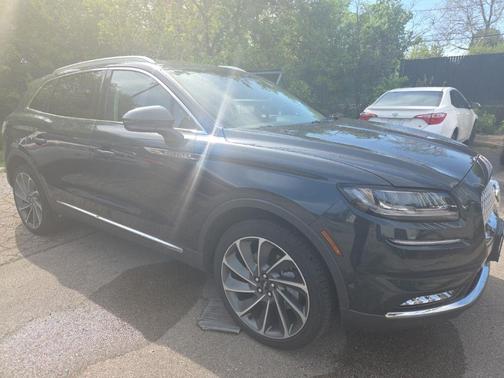 Flight Blue Metallic Clearcoat 2023 Lincoln Nautilus Reserve