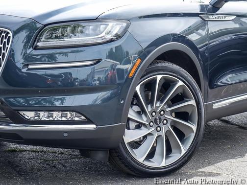 Flight Blue Metallic Clearcoat 2023 Lincoln Nautilus Reserve