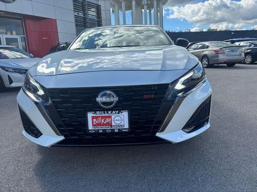 2025 Nissan Altima SR FWD