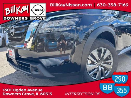 2025 Nissan Pathfinder SV 4WD
