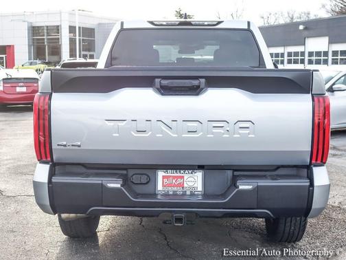 Celestial Silver Metallic 2022 Toyota Tundra SR5