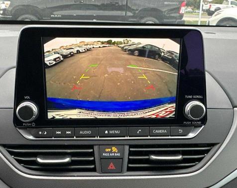 2025 Nissan Altima 2.5 SL