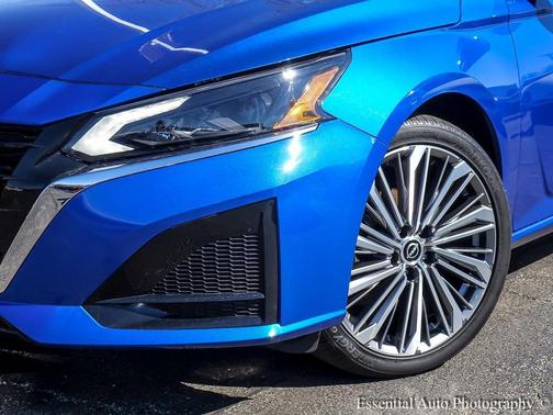 2025 Nissan Altima 2.5 SL