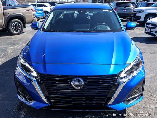 2025 Nissan Altima 2.5 SL