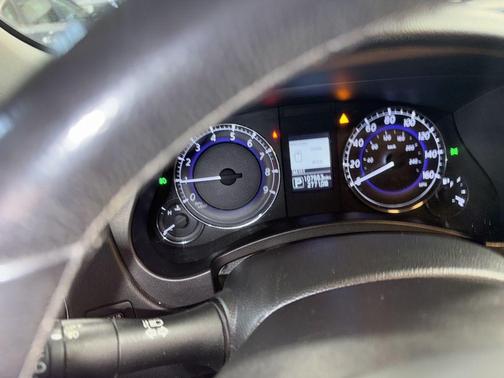 2016 INFINITI QX50 Base