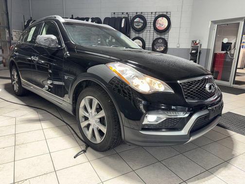 2016 INFINITI QX50 Base