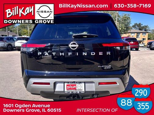 2025 Nissan Pathfinder Platinum 4WD