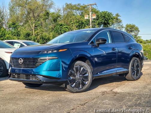 Aurora Blue/Super Black 2026 Nissan Murano Platinum