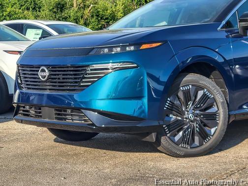 Aurora Blue/Super Black 2026 Nissan Murano Platinum
