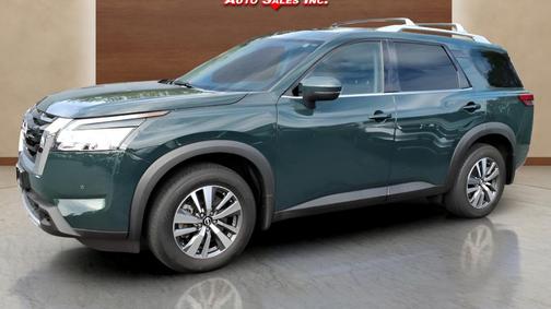 2024 Nissan Pathfinder SL 4WD