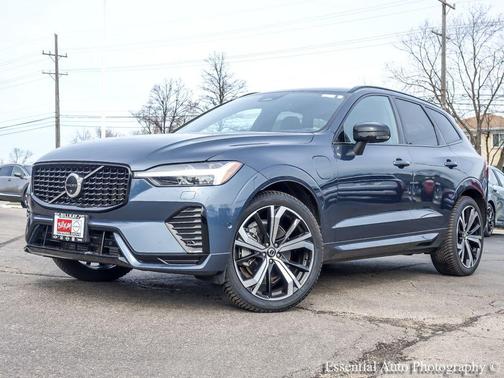 2022 Volvo XC60 Recharge Plug-In Hybrid T8 R-Design