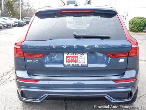 2022 Volvo XC60 Recharge Plug-In Hybrid T8 R-Design