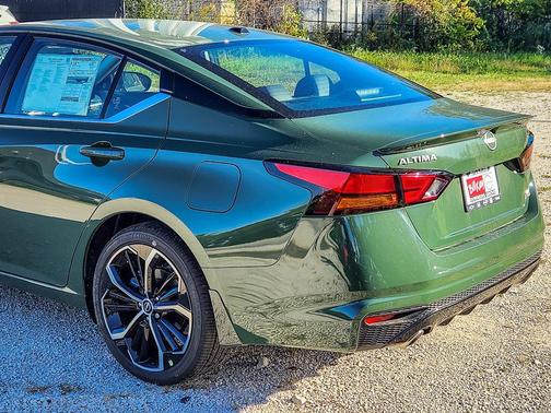 Tactical Green Metallic 2026 Nissan Altima SR AWD