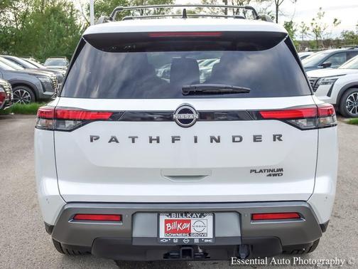 Everest White Pearl Tricoat 2026 Nissan Pathfinder Platinum