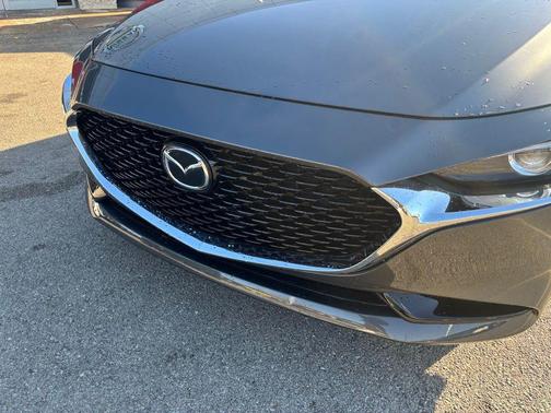 2025 Mazda Mazda3 FWD w/Preferred Package