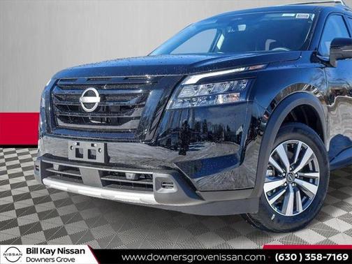 2025 Nissan Pathfinder SL 4WD