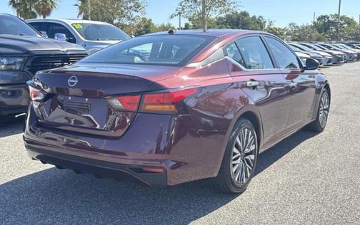 Garnet Pearl Metallic 2025 Nissan Altima 2.5 SV