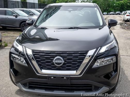 Super Black 2023 Nissan Rogue SV