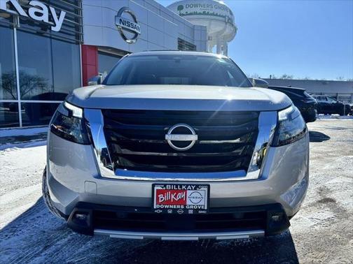 2025 Nissan Pathfinder Platinum 4WD