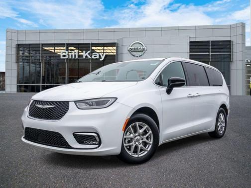 2025 Chrysler Pacifica L