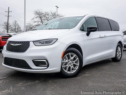 2025 Chrysler Pacifica L