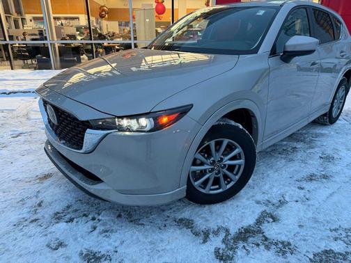2025 Mazda CX-5 2.5 S Select Package