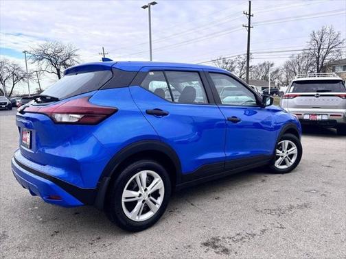 2025 Nissan Kicks S