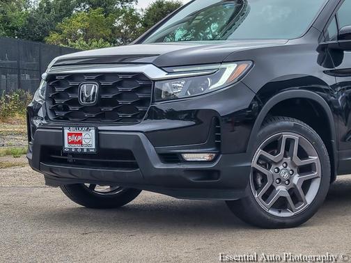 Crystal Black Pearl 2023 Honda Passport AWD EX-L