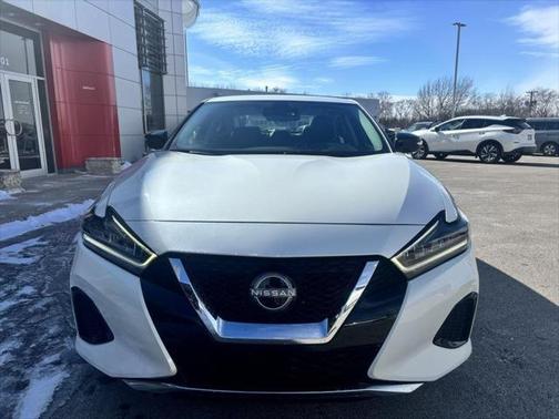 2023 Nissan Maxima SV Xtronic CVT