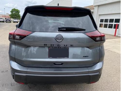 Boulder Gray Pearl 2026 Nissan Rogue Dark Armor