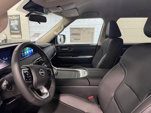 2026 Nissan Armada SV