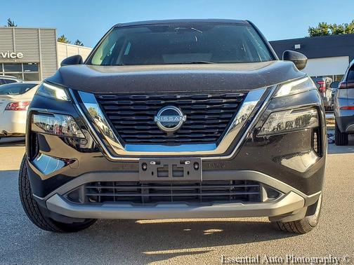 Super Black 2023 Nissan Rogue S