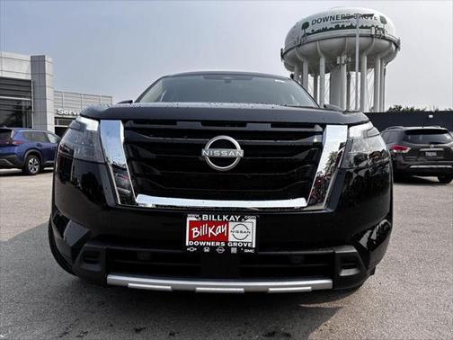 2025 Nissan Pathfinder SL 4WD