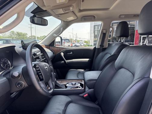 2024 Nissan Armada SL 4WD