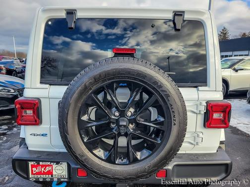 2022 Jeep Wrangler Unlimited 4xe Sahara