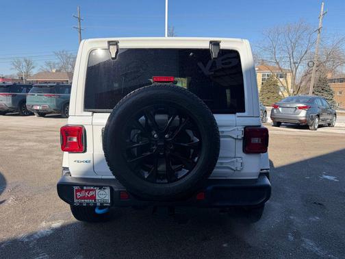 2022 Jeep Wrangler Unlimited 4xe Sahara