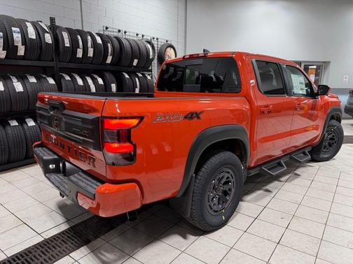 2026 Nissan Frontier PRO-4X