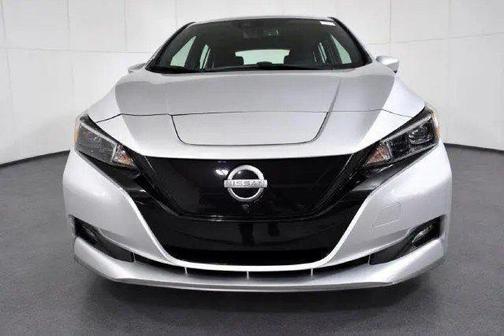 Brilliant Silver Metallic 2025 Nissan Leaf SV PLUS