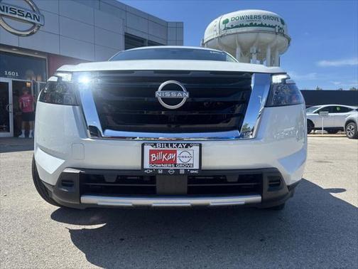 2025 Nissan Pathfinder Platinum 4WD