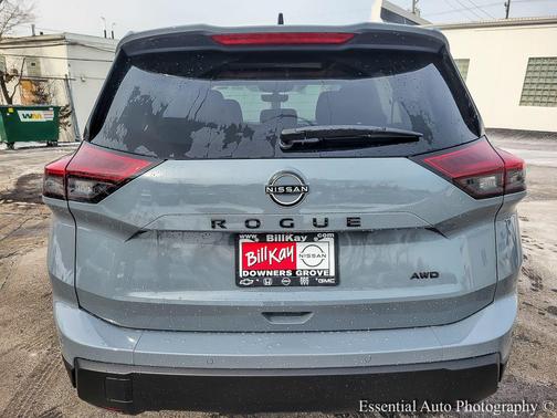 2026 Nissan Rogue Dark Armor