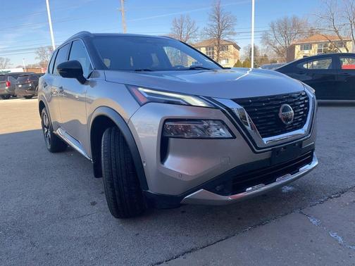 2021 Nissan Rogue Platinum