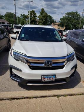 Platinum White Pearl 2021 Honda Pilot Touring 8-Passenger
