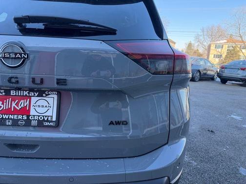 2026 Nissan Rogue Dark Armor